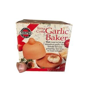 Vintage NorPro Terra Cotta Garlic Baker New In Box